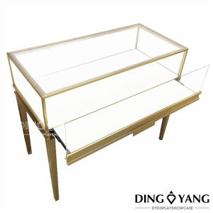 1200X550X950MM Lockable Jewellery Shop Display Counters