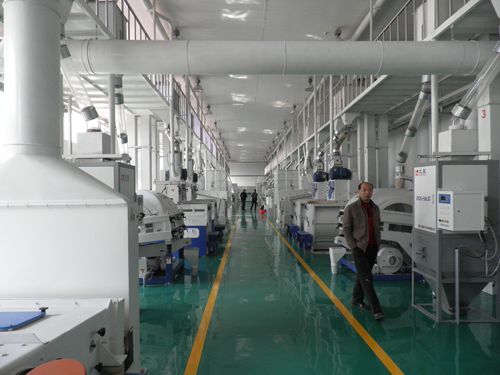 Farmers Mini Destoner Rice Milling Machine Paddy Sheller Machine