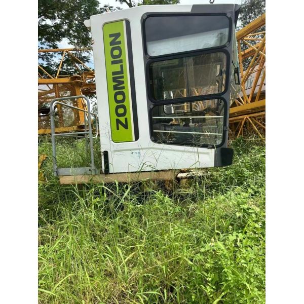 Maximum Lifting Weight 10t Assembled Installation 8t Zoomlion Used Tower Crane