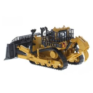 Diecast Masters D11 Bulldozer Engineering Truck Alloy Model 85637 with