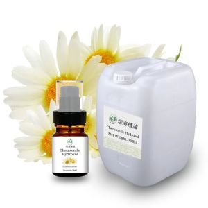 CAS 8015-92-7 Floral Organic Chamomile Hydrosol For Skin