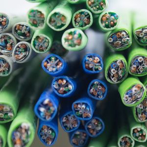 HDPE Insulation 500Mzh 1000ft Cat6A Lan Cable LSZH Networking