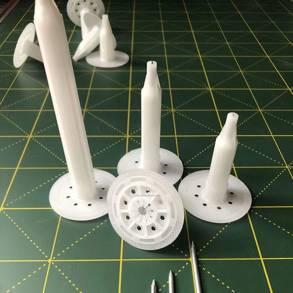 Buy Customizable White Spiral Shank Insulation Anchor For Securely Attaching Boards To Walls at wholesale prices