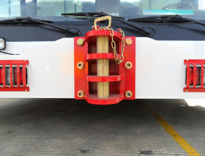 180KN 30km/h 250T Aircraft Tow Tractor For Airplane Pushback