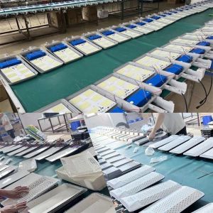 Full Screen Three Sides Split Solar Street Lights Outdoor Waterproof