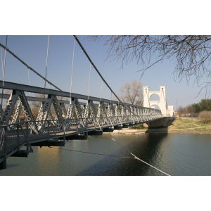 Prefabricated Wire Suspension Bridge Multi Span Customized Construction European