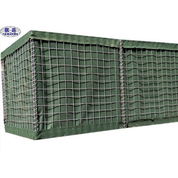 Buy Strong Defensive Bastion Barriers Retaining Wall For Emergency Flood Deployment at wholesale prices