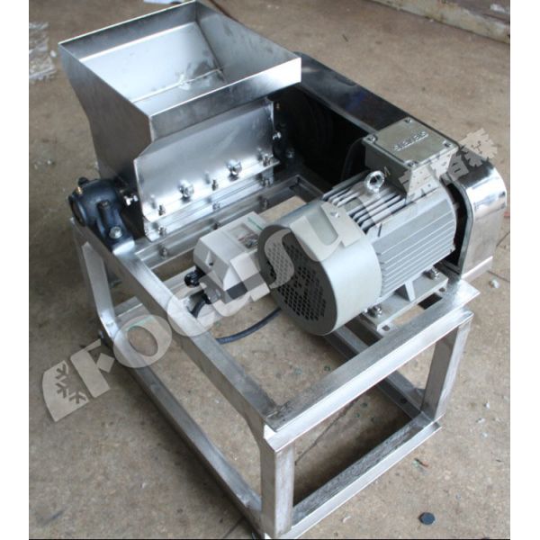 Tube Ice Crusher FCS-02T at for Field Maintenance and Repair Service of Core