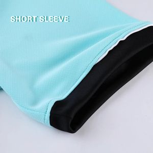 Customizable Football Goalkeeper Jerseys in 100% Polyester Fabric with Quick