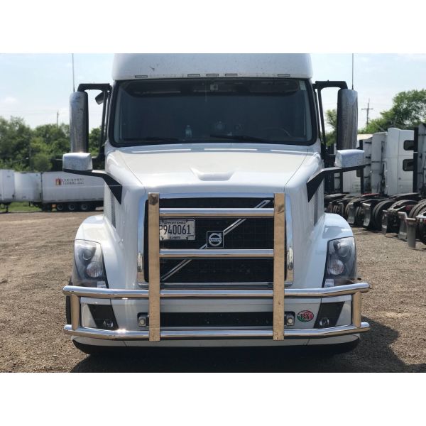 Dongsui Factory Direct Square Tube Big Truck Deer Guard For Vnl Freightliner Cascadia
