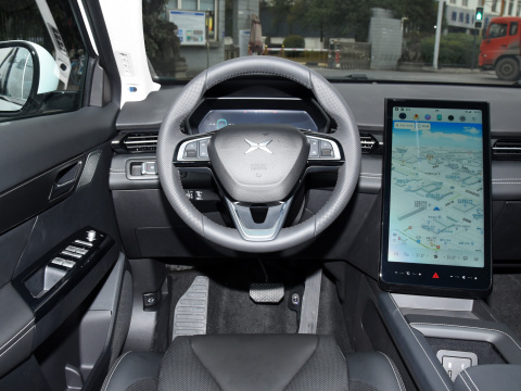 Electric Car High Speed Electric Vehicles Xpeng G3 Max Speed 160 Km/h Maximum Torque 300 Nm