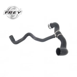 2035011182 Water Coolant Pipe Multi Function Fit Mercedes Benz W203