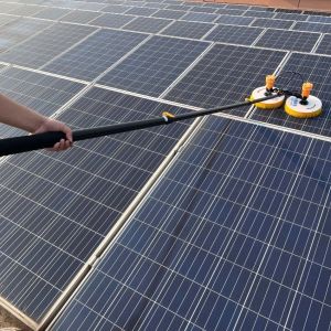 Strength Aluminum Retractable Altitude Window Solar Panel Water Fed Cleaning