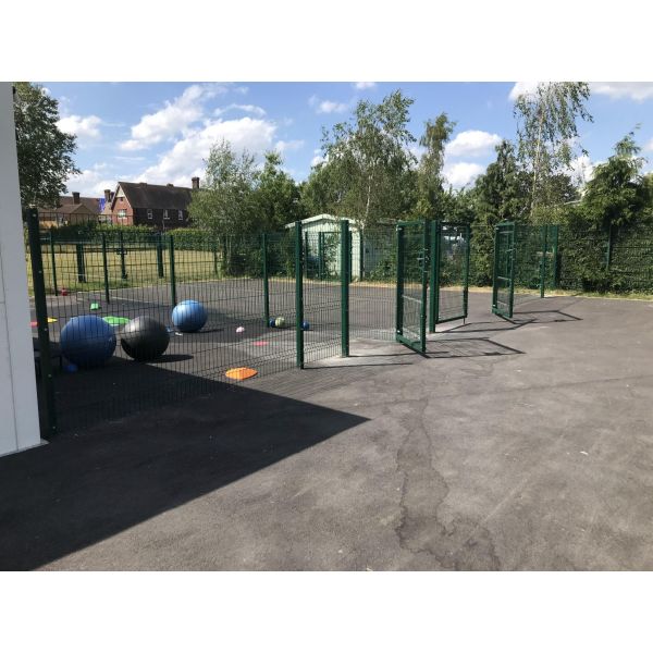 Heavy 5mm 1.5m Welded Wire Mesh Fencing Security Panels Garden