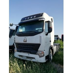 HOWO Used Semi Tractors LHD Drive Model