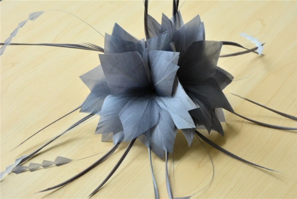 Dyed Stripped Goose Feather Flower Mount with Wire Accessory Shipping DHL UPS FEDEX EMS TNT