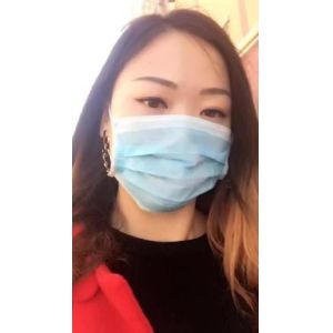 Nonwoven Medical Surgical Mask With Adjustable Nose Bridge