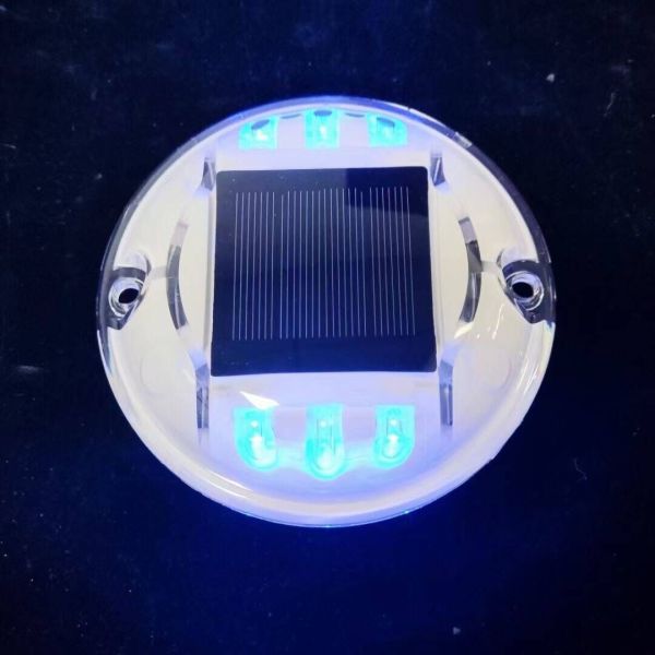 Road Stud Solar Powered Energy Device With Easy Installation And Maintenance Free Operation For Road Safety Marking