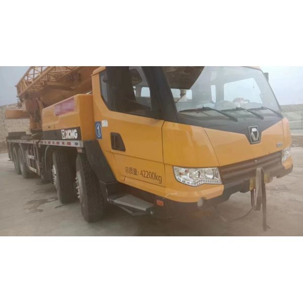 2020 Xg 50t Truck Crane Truck-Mounted Telescopic Crane Mobile Crane Lifting Equipment