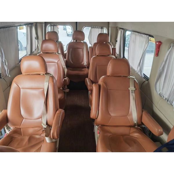 Foton Mini Bus 9seater Used Small Van Cummins Engine Commercial Passenger Bus