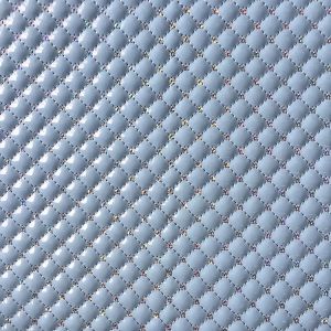 Shiny PU Quilted Leather Fabric Fashionable Multi Application Custom Thickness