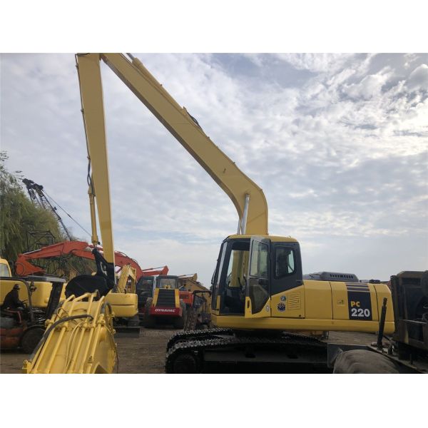 Buy                  Perrty Good Used Komatsu Hydraulic Excavator PC220-7 with 18 Meters Long Reach Boom for Deep Digging Work              at wholesale prices