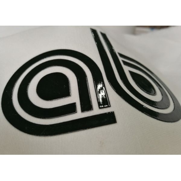 Buy Factory Custom 3D brand logo sillicon heat press transfer labels at wholesale prices