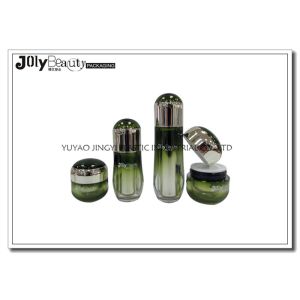 Quality Ink Green Empty Makeup Containers Lotion Plastic Cosmetic Containers With Lids for sale