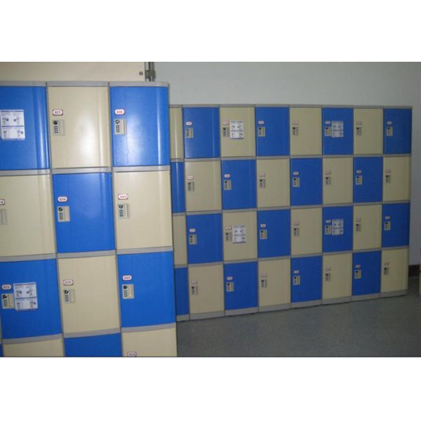 4 Comparts 1 Column Employee Storage Lockers Blue / White Door Flame Retardant