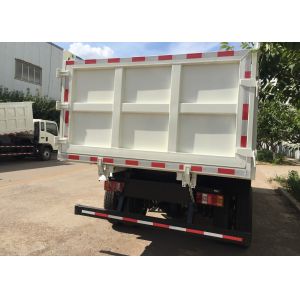 Middle Lifting Tipper Dump Truck , SINOTRUK 4x2 Howo Dumper