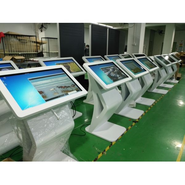 Indoor LCD Touch Screen Kiosk For Supermarket 49 Inch Tempered Glass Panel