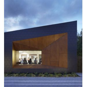 Hotel Ventilated Aluminium Curtain Wall Profile Veneer Extruded Waterproof