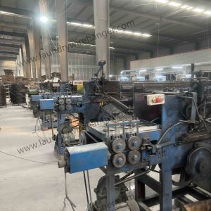 Standard Size Galvanized Wire Hangers For Laundry Efficiency and Mor