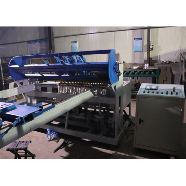 Buy CNC Chicken Cage Weld Mesh Making Machine , Easy Operation Fully Automatic Chain Link Fence Machine at wholesale prices