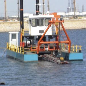 Quality Shallow River Small Dredger Machine With Cutter Head WEICAHI Engine for sale