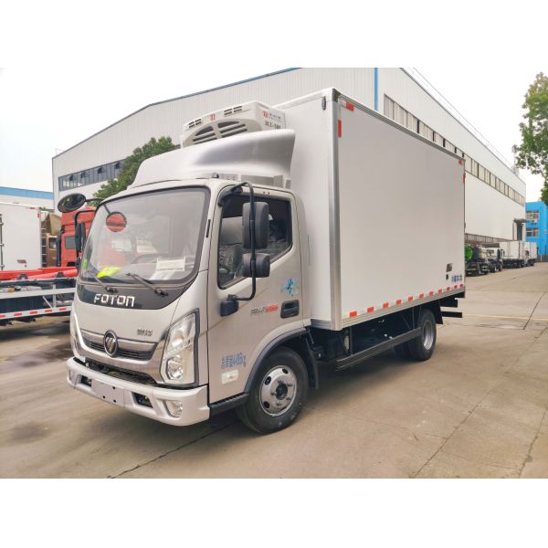 Buy FOTON 4*2 Manual Diesel Refrigerated Truck With Thermo King Units at wholesale prices