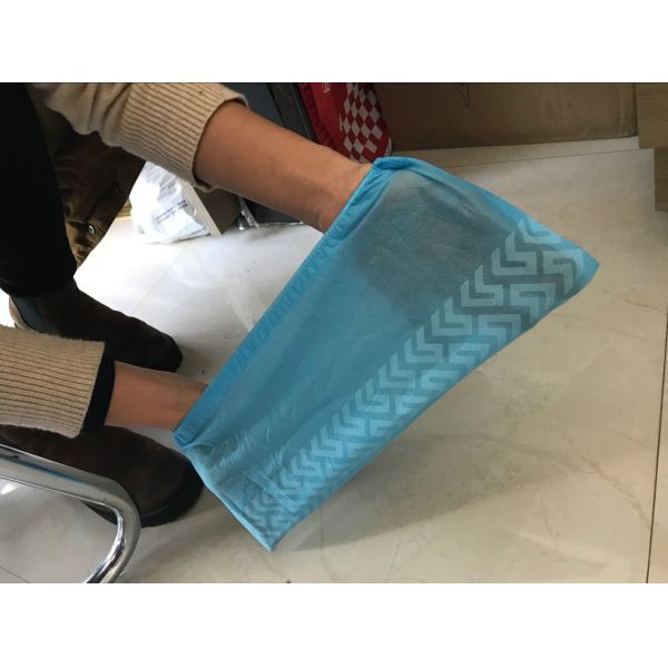 Non Slip Disposable Shoe Covers Polypropylene for Clinics Hospitals