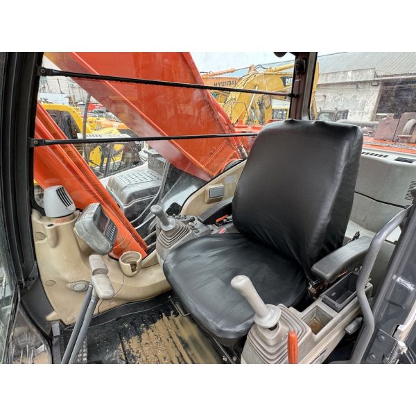 35 Ton Original Japan Used Hitachi ZX350 Crawler Excavator With 202KW Engine Power