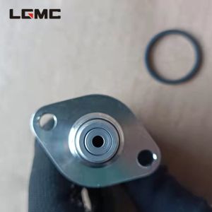 excavator 6Hk1 part power system 8-98130508-0 fuel injection pump valve