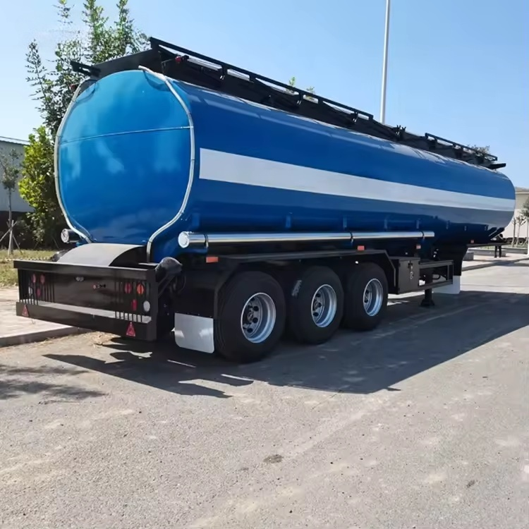 Chinese manufacturer CIMC 30000-50000L new design built with the best quality carbon steel diesel fuel transport tanker truck