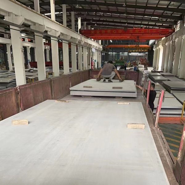 UNS 30908 / 309S Hot Rolled Stainless Steel Plate 3.0 - 40.0mm