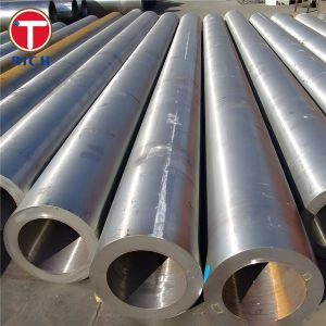 ASTM A335 Steel Tubing Seamless Ferritic Alloy Steel Pipe For High Temperature