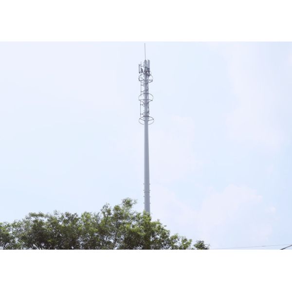 ASTM A 572 Grade 50 Steel Tube Tower , Conical Octagonal Telecom Steel Tower