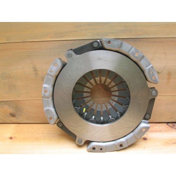 Buy clutch cover < NSC527 > for 1983 to 1992 Nissan trucks at wholesale prices