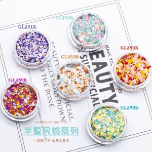 OEM Shiny Chunky Polyester Christmas Glitter Mix Powder Solvent Resistance