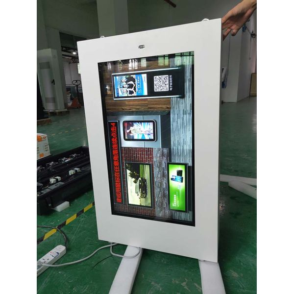 Digital Advertising Signs Outdoor 32 Inch LCD Display Advertising Screen Digital Signage Kiosk