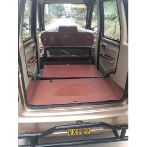 200w Enclosed Rear Drum Brake 65KM/H Cabin Tricycle