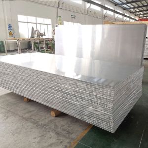 China Durable Lightweight Aluminum Honeycomb Sandwich Panels for Signboards and Buildings on sale