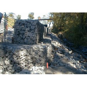 Slope Stabilization Galvanized Gabion Box Plastic Coated Easy Transport