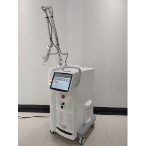 60W Ractional Co2 Laser Beauty Machine 220V Fractional Laser Resurfacing Machine